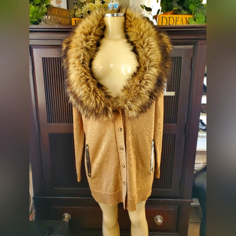 Micheal Kors sweater with fur